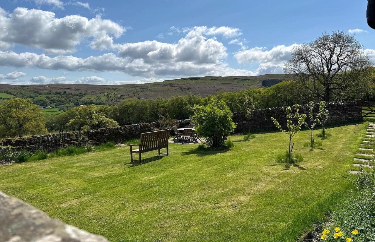 Pant Llwyd Farm Villa Llangynidr Eksteriør billede